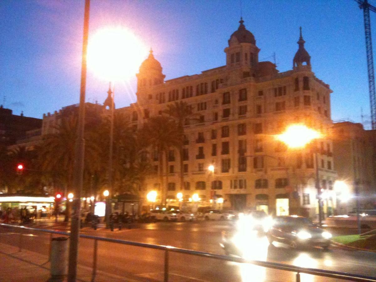 Suite Sun And Sea Alicante Exterior foto